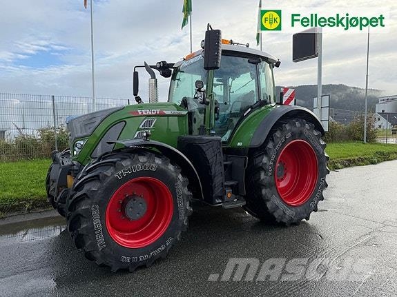 Fendt 724 Vario Profi+ Traktorer