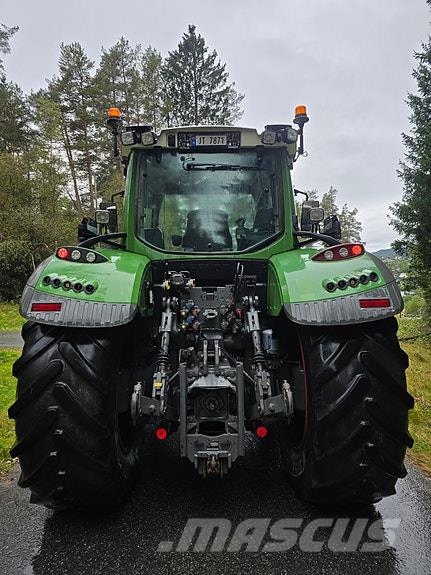 Fendt 724 Vario S4 Traktorer
