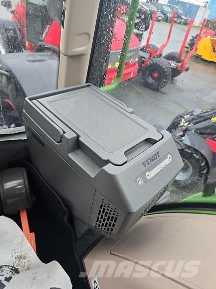 Fendt 728 الجرارات