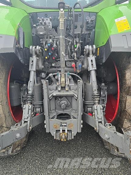 Fendt 728 الجرارات