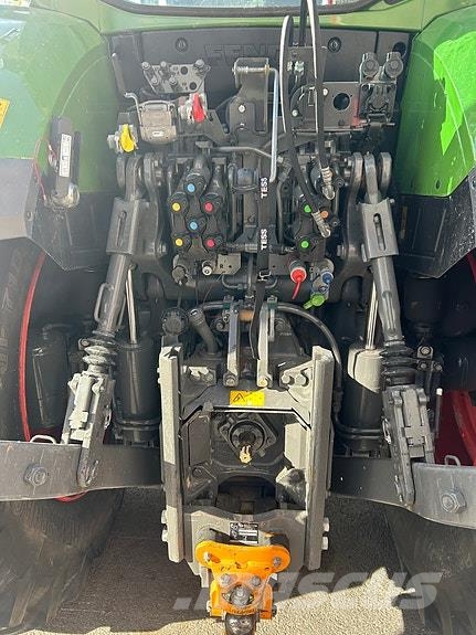 Fendt 728 Gen7 Трактори
