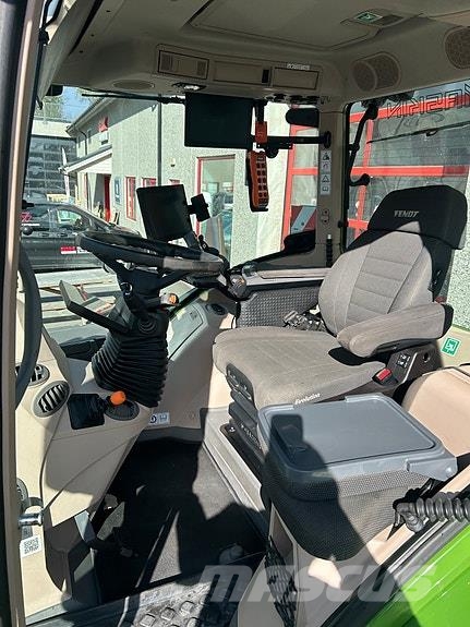 Fendt 728 Gen7 Трактори