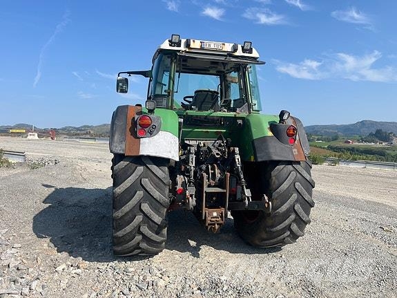 Fendt 818 Vario TMS Tracteur