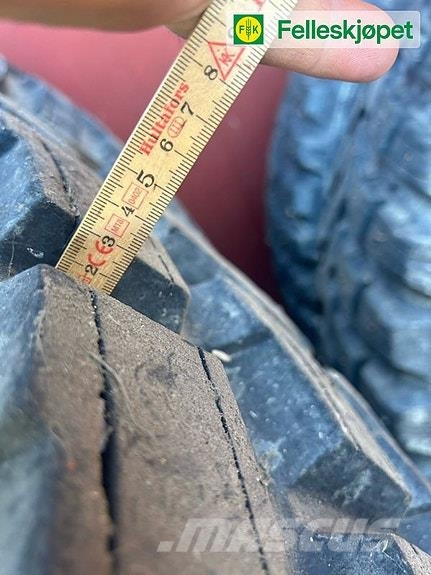 Fendt Hjul par: Nokian TRI2 620/80R42 Rød DW20B Ελαστικά και ζάντες