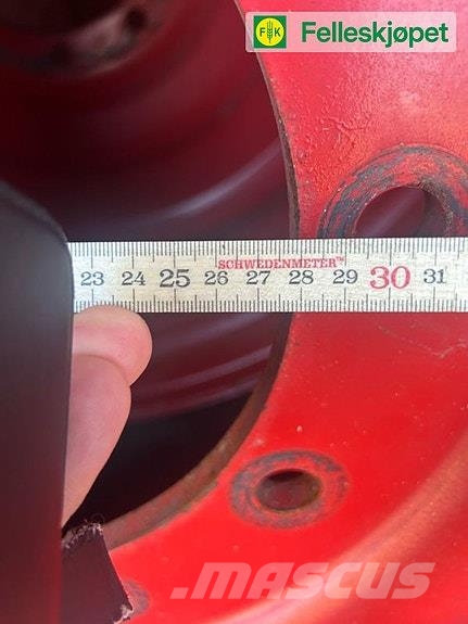 Fendt Hjul par: Nokian TRI2 620/80R42 Rød DW20B Ελαστικά και ζάντες