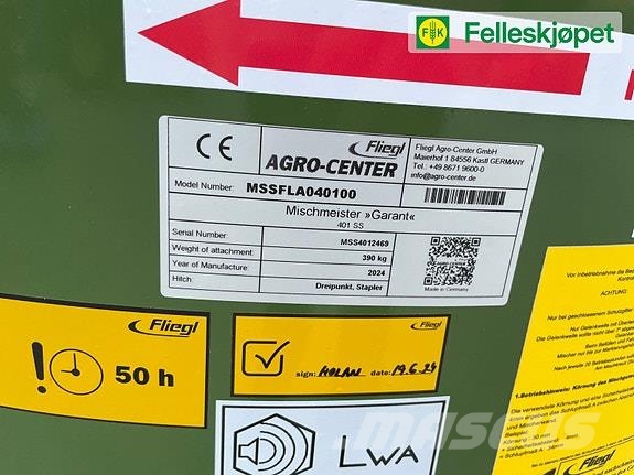 Fliegl 401 ss 400l Tvangsblander for traktor. Селскостопанство - Други