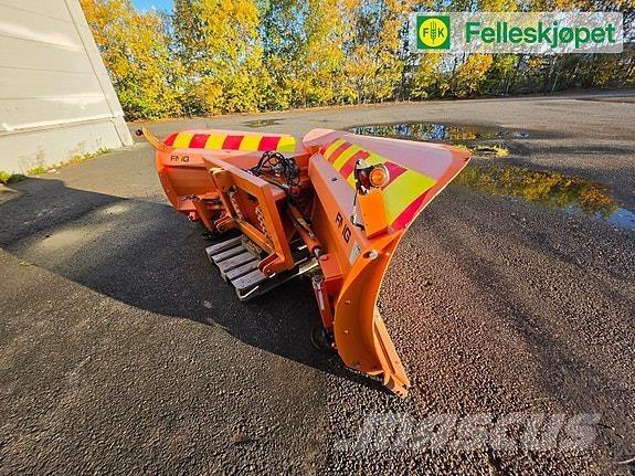 FMG Nivelaura 350 Sniega naži un tīrītāji