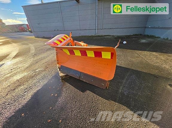 FMG Nivelaura 350 Sniega naži un tīrītāji