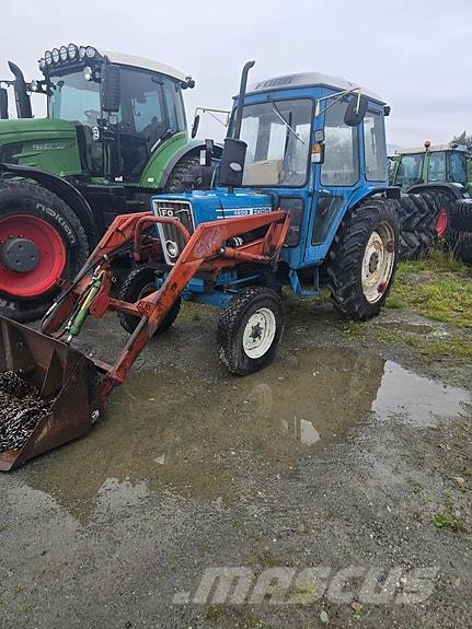 Ford 4600 الجرارات