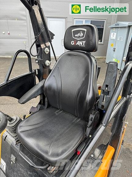 GiANT D2635W Statyba - Kita