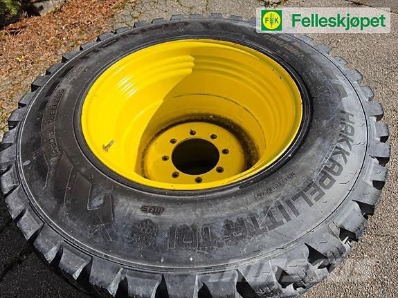 Hakkapelita TRI 400/80R28 Gul Tratores Agrícolas usados