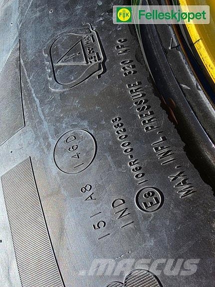 Hakkapelita TRI 400/80R28 Gul Tratores Agrícolas usados
