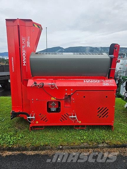 Hakki Pilke 38 PRO vedmaskin Forestal - Otros