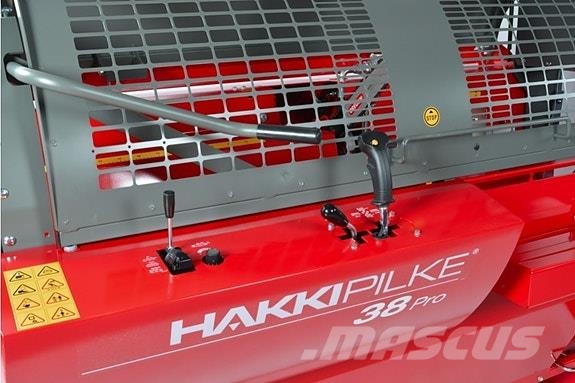 Hakki Pilke 38 PRO vedmaskin Forestal - Otros