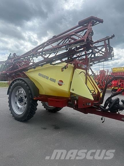 Hardi Navigator 4000 자주 동력 분무기