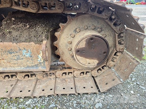 Hitachi Zaxis 85US-5A 6000 t service utført Construcción - Otros