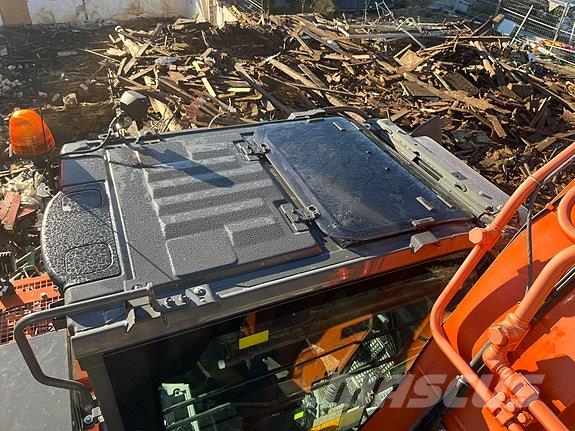 Hitachi ZX135 US-7 معدات البناء - غير ذلك