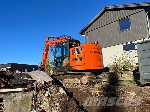Hitachi ZX135 US-7 معدات البناء - غير ذلك