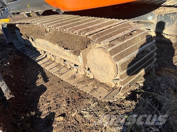 Hitachi ZX135 US-7 معدات البناء - غير ذلك