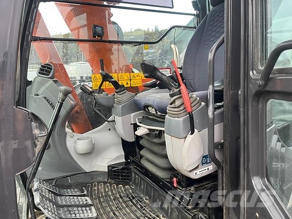 Hitachi ZX85 US-5 Diger