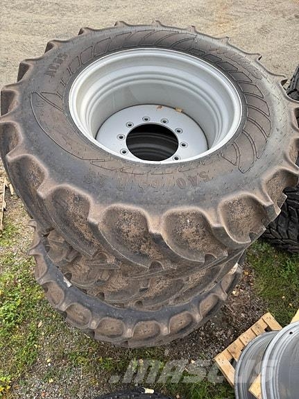 Hjulsett Massey Ferguson 650/65R38 og 540/65R28 Gume, točkovi i felne