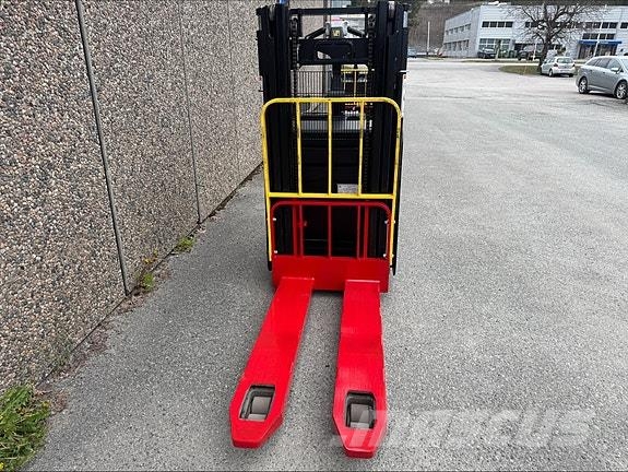Hyster P2.0SD INITIAL LIFT BILLIG! 66083 Sonstige Baumaschinen