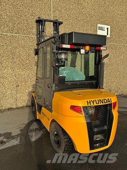 Hyundai 3,5T Diesel truck معدات البناء - غير ذلك