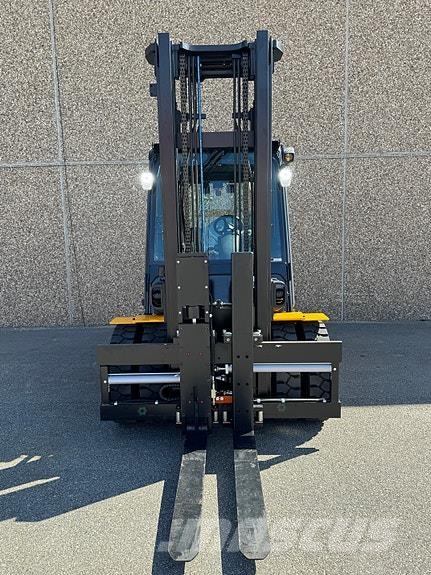 Hyundai 4,5T Li-ion معدات البناء - غير ذلك