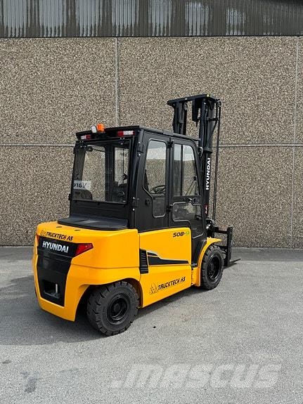 Hyundai 50B-9 Строительная техника - Другие