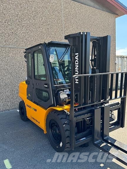 Hyundai 5T Diesel Truck معدات البناء - غير ذلك