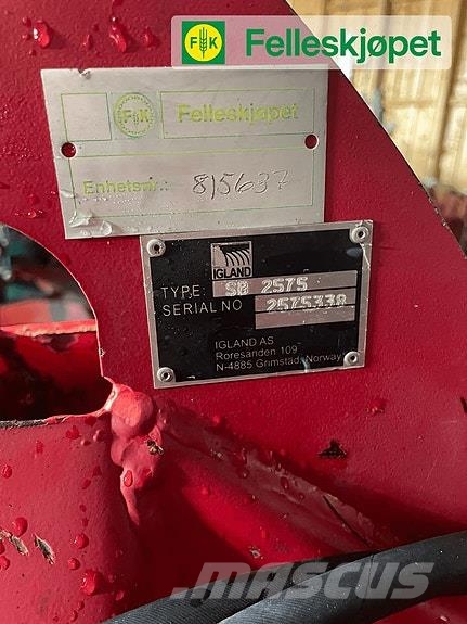Igland SB 2575 Overige wegenonderhoudsmachines