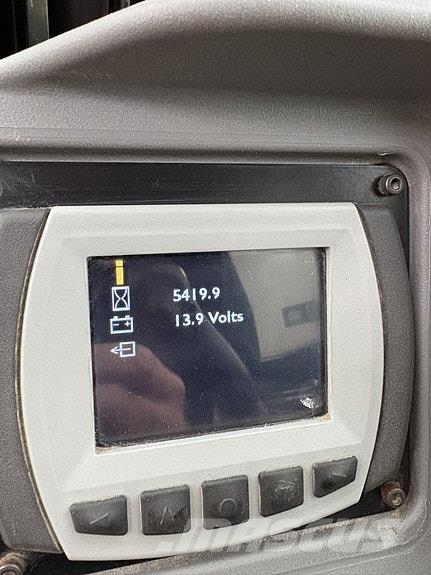 JCB 100 c-1 معدات البناء - غير ذلك