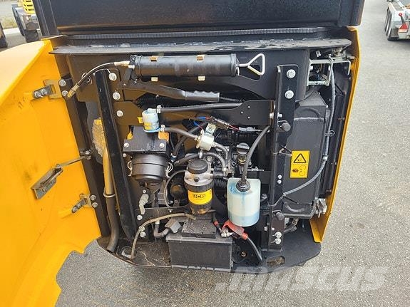 JCB 15 C-1 Anlegg - Annet