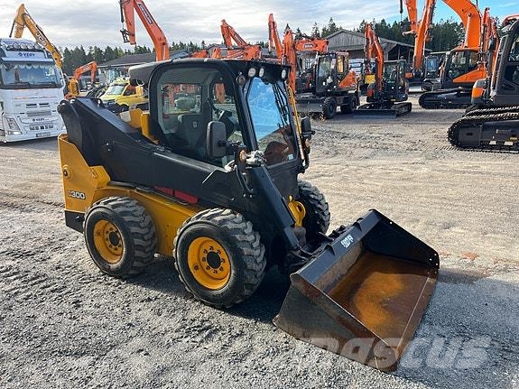 JCB 300 T4 Other