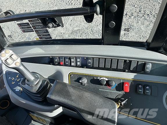 JCB 407 Other