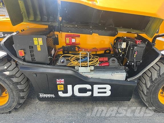 JCB 525-60 E معدات البناء - غير ذلك