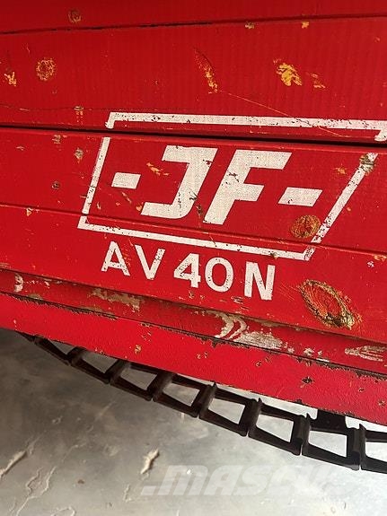 JF AV40 N Espalhadores de minério