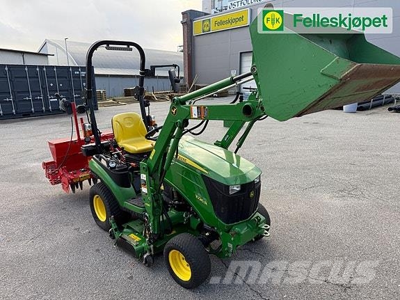 John Deere 1026R Traktorer