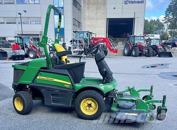 John Deere 1550 Terrain Cut Коммунальная техника - Другие