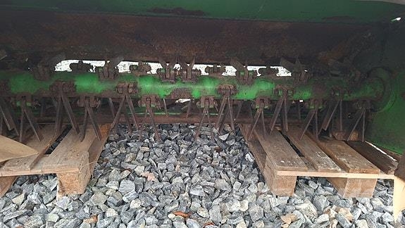 John Deere 324 Slåmaskin Gadanheiras