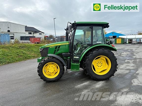 John Deere 5075E Kun 1100 timer Traktorer