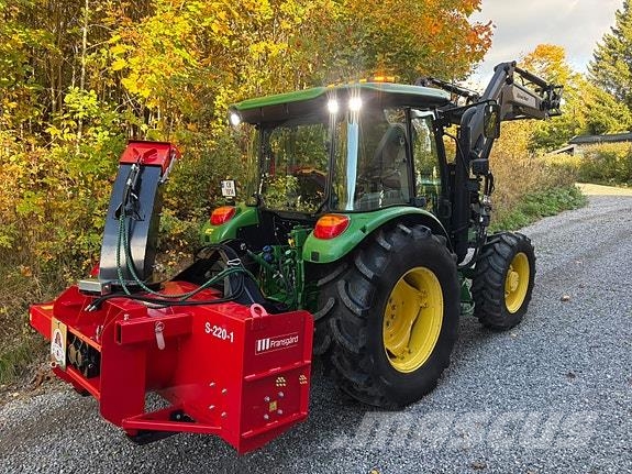 John Deere 5075E lavt timetall Traktorer