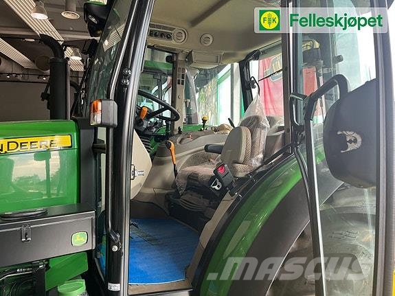 John Deere 5075M الجرارات