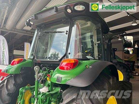 John Deere 5075M الجرارات
