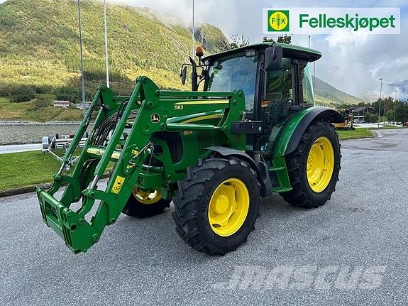 John Deere 5100M Traktorji