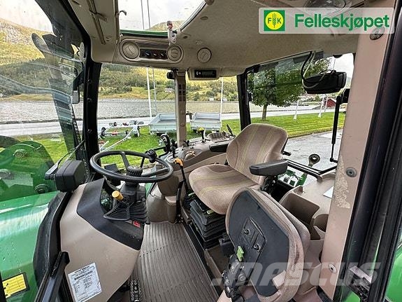 John Deere 5100M Traktorji