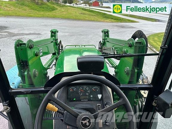 John Deere 5100M Traktorji