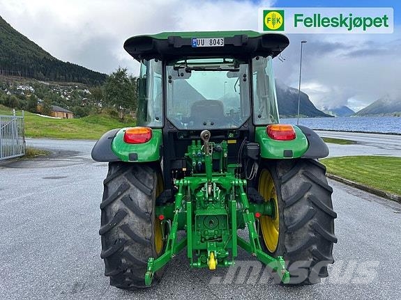 John Deere 5100M Traktorji