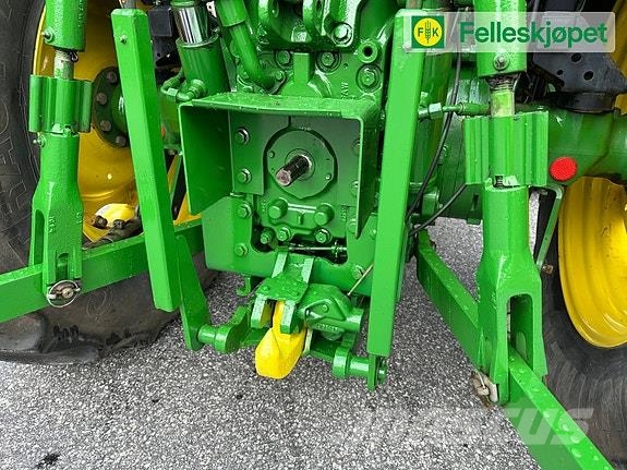 John Deere 5100M Traktorji