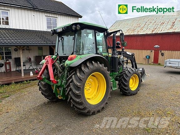 John Deere 5100M kun 230 timer med Ålø Laster Трактори